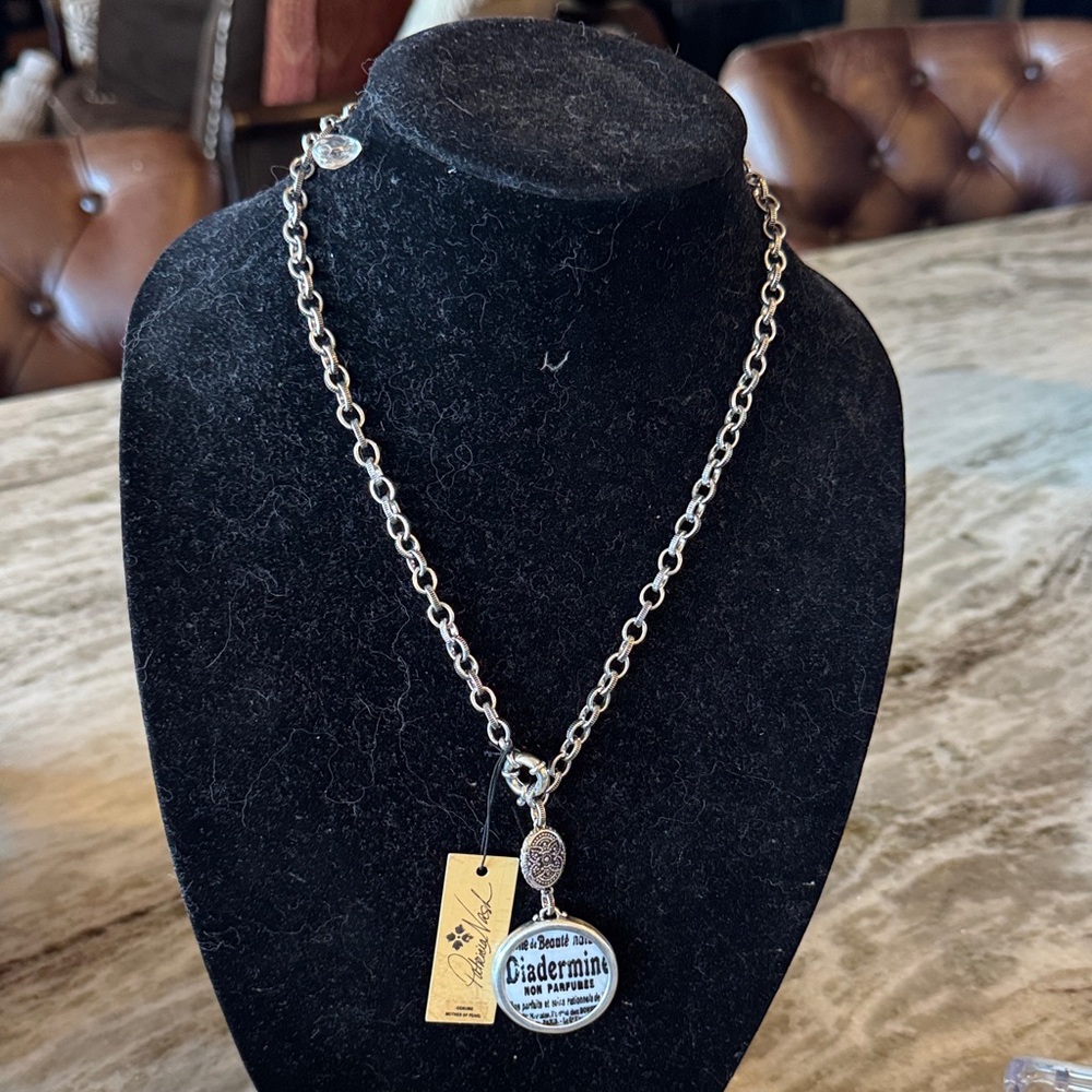 Silver Chain Necklace with Pendant